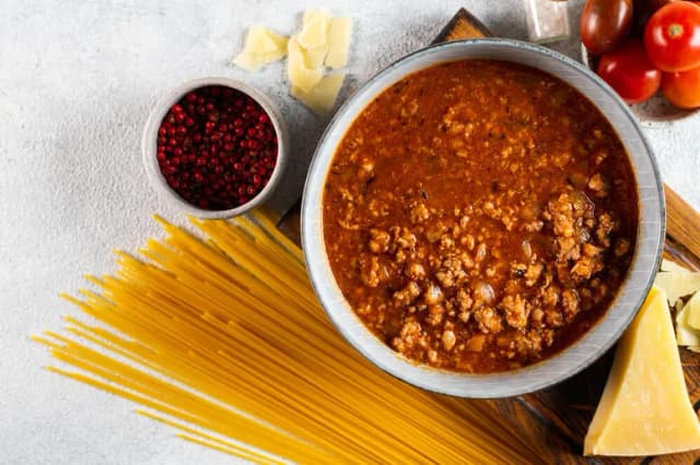 Czy sos do spaghetti można mrozić? Odkryj najlepsze praktyki przechowywania Czy sos do spaghetti można mrozić? Odkryj najlepsze praktyki przechowywania
