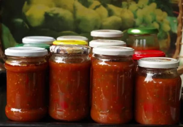 Domowy sos do spaghetti do słoików od Ani - przepisy na zimę Domowy sos do spaghetti do słoików od Ani - przepisy na zimę