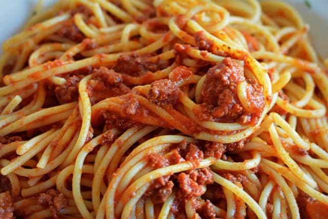 Czym doprawić mięso do spaghetti, aby uzyskać wyjątkowy smak? Czym doprawić mięso do spaghetti, aby uzyskać wyjątkowy smak?